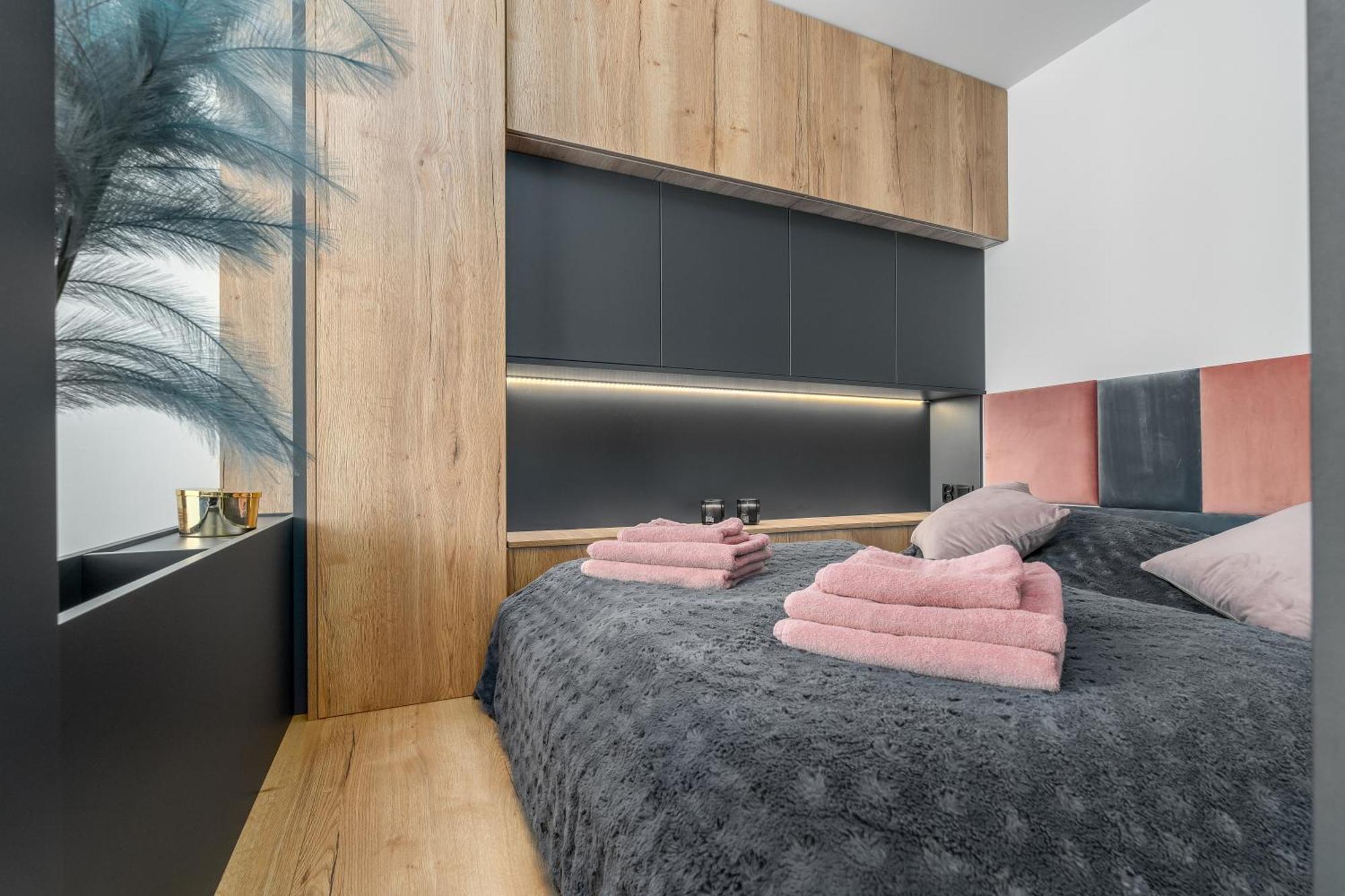 Apartament Flaming Hanza Tower Szczecin Bagian luar foto